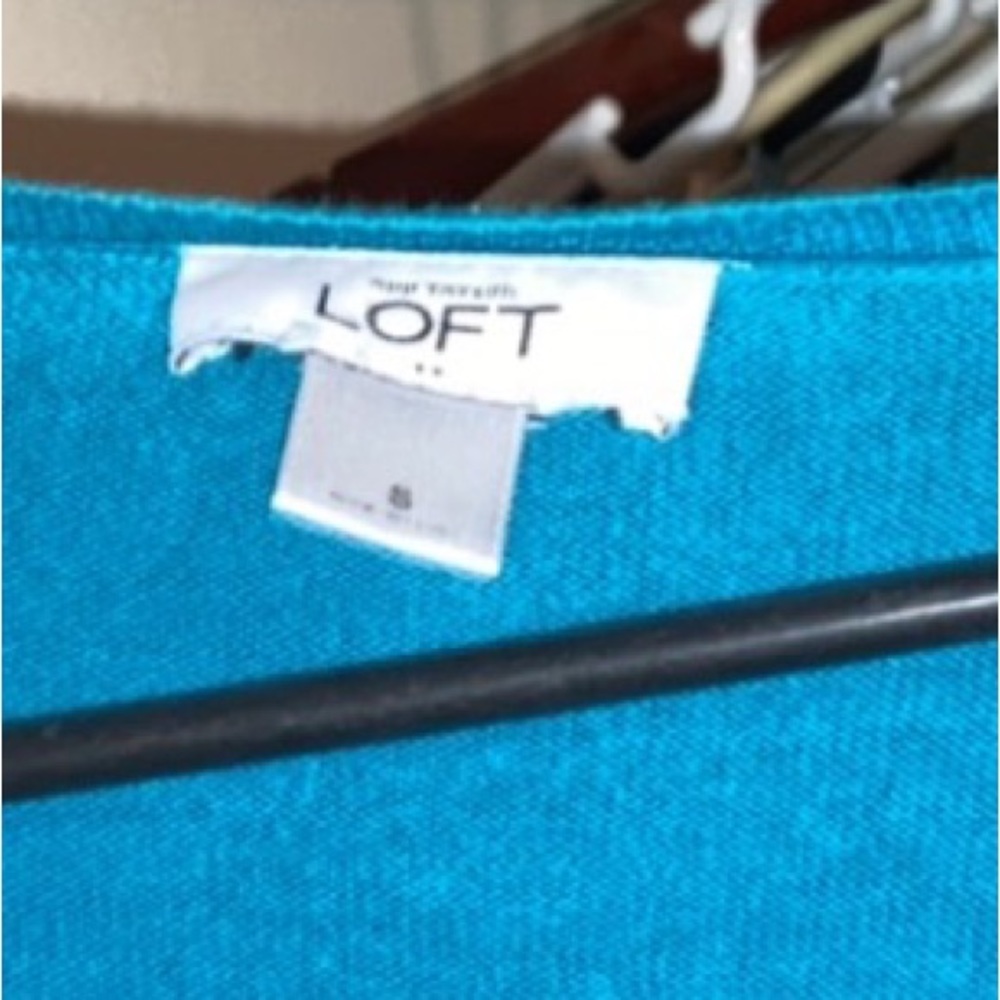 Blue Sweater🦋 - Picture 2 of 2